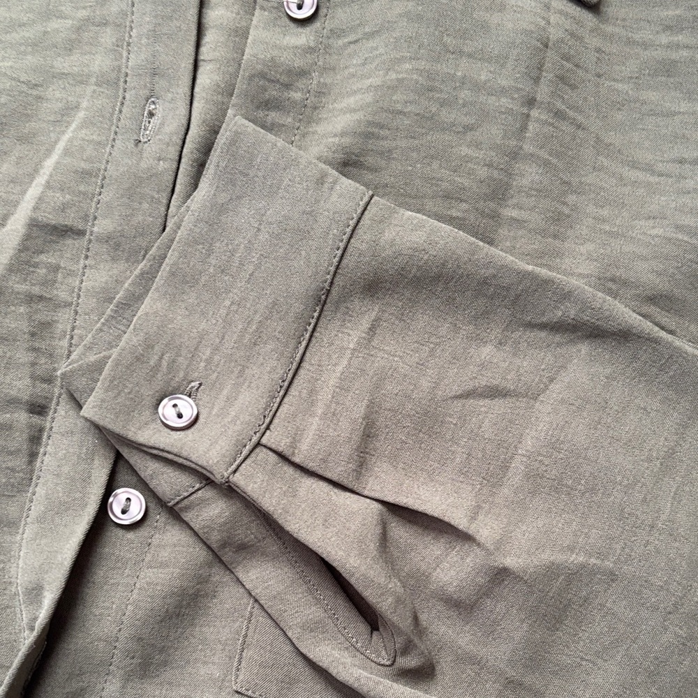 Timing Olive Button-Up Shirt - Picture 4 of 6